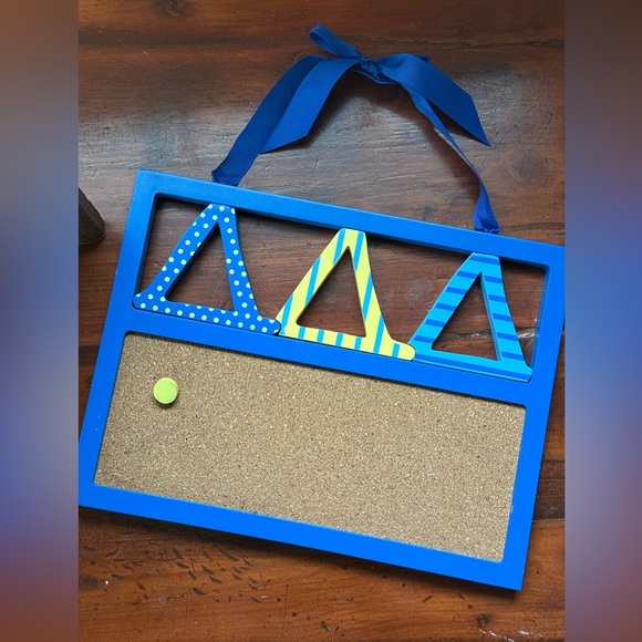 Delta Delta Delta Cork Board and Photo Blocks Set - Picture 4 of 9